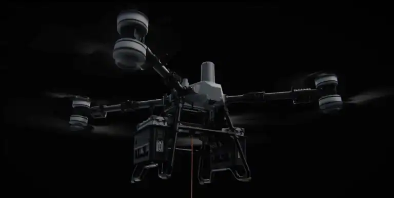 DJI Agras T100 dron rolniczy z udźwigiem 100 kg
